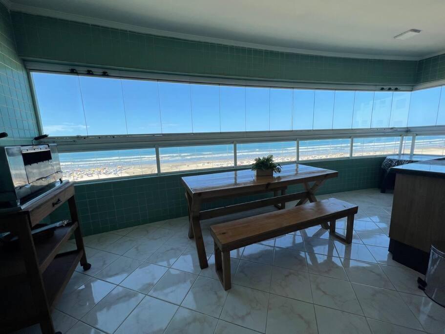 Apartamento Guilhermina De Frente Para O Mar Praia Grande  Exterior foto